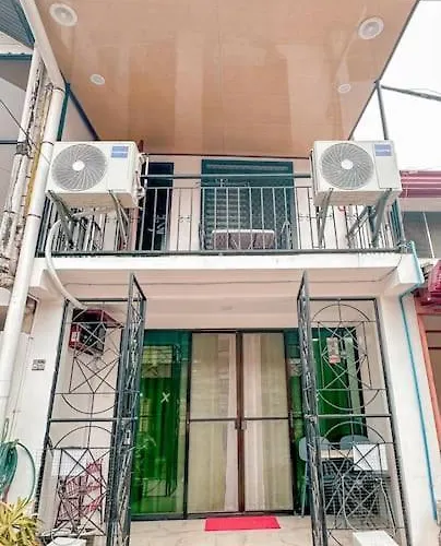 Maddox Fully Airconditioned Mandaue City