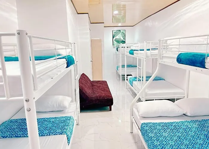 Maddox Fully Airconditioned Apartment *